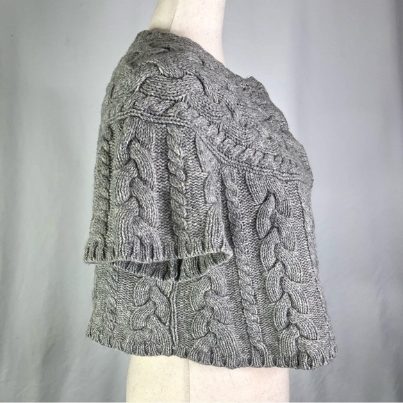 BCBG MaxAzria vintage cropped cabled sweater short sleeve wool grey S - Picture 3 of 9